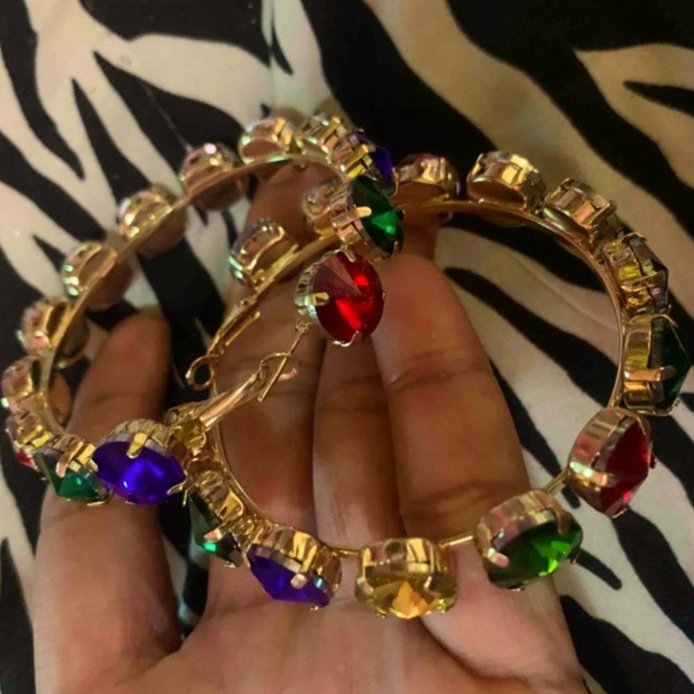 💄New Women's Hoop Earrings